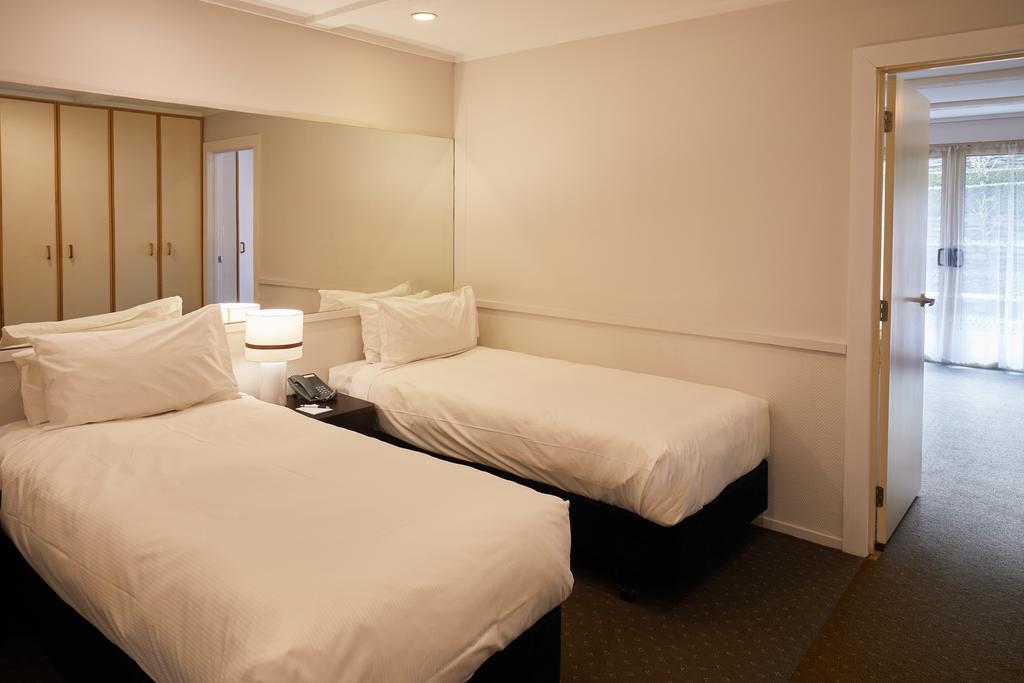 Nugget Point Hotel 4*